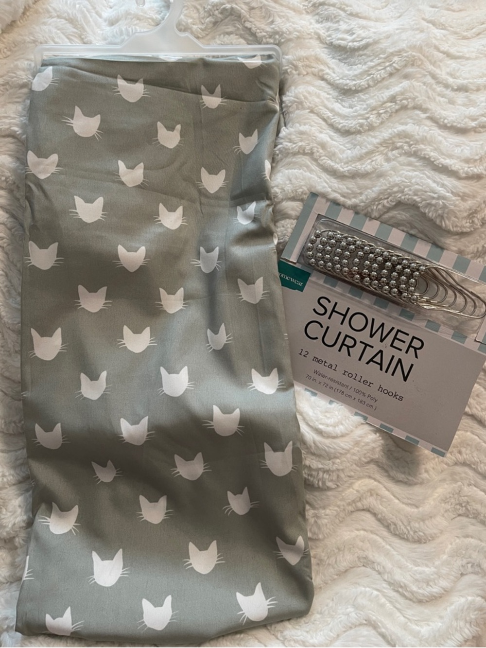 NEW Cat Pattern Fabric Shower Curtain and Hooks